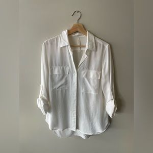 Button Down - The Group by Babaton